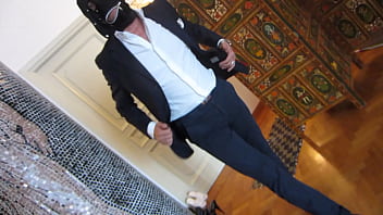 Iper strip for cruel mistress fidelia italy milano rome