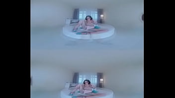 Vibrator brazilian milf's pussy insertion pleasures