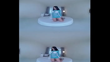 Vibrator brazilian milf's pussy insertion pleasures