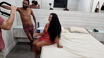 Bastidores da primeira vez no porno da bbw kelly campos ganhando muita pica e leite Bastidores da primeira vez no porno da bbw kelly campos ganhando muita pica e leite