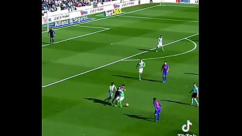 Neymar fodendo geral e deixando nego com o cu preto