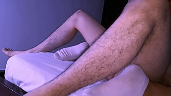 La mejor amiga del trabajo de mi esposa está tan buen y es mas joven que no resisto invitarla a follar compilacion