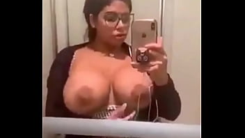 Tremendas tetas