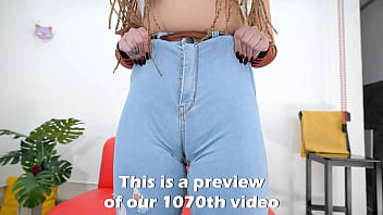 Young babe has big round ass and puffy cameltoe in tight jeans she is a startlet