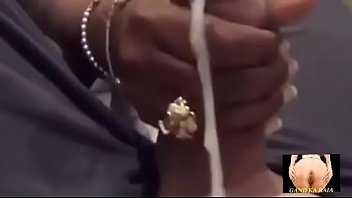 Indian m giving and sucking