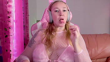 Asmr lollipop eating