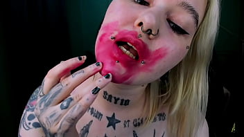 Put and ruin a make up