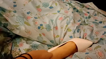 Whiteshoes dangling sex