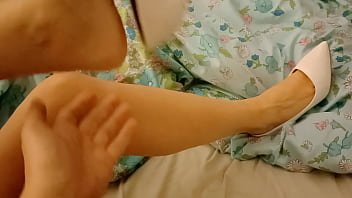 Whiteshoes dangling sex