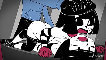 Dash se coje a unos mimos