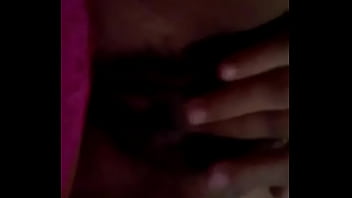 Daniela na siririca deliciosa