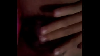 Daniela na siririca deliciosa