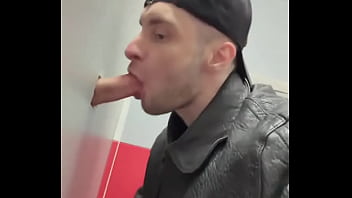 First time when i try glory hole