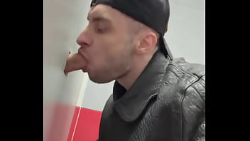 First time when i try glory hole