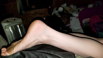 Thick white ass jiggle and cock foot rub