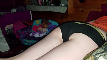 Thick white ass jiggle and cock foot rub