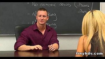 Wet teen pussy holly taylor 1 91