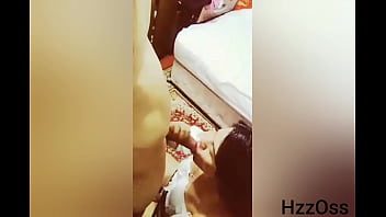 Penetrando nalgas grandes Penetrando nalgas grandes