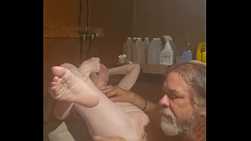 Eating n fucking on washing machine again