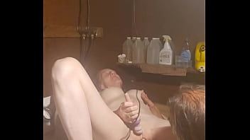 Eating n fucking on washing machine again