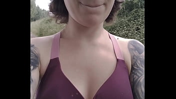 Outdoor exhibition flash boobs