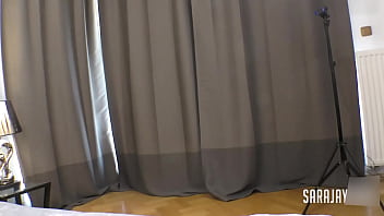 Sara jay got a fast vibrator & long dildo what a hot cam show