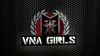 Sara jay got a fast vibrator & long dildo what a hot cam show