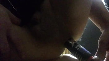 играю со своей дыркой