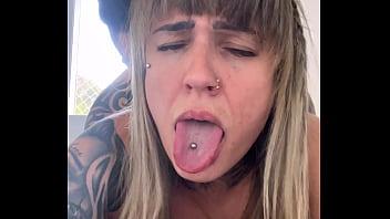 Fui no ginecologista fazer meu papanicolau meu marido corno ficou com tesão em saber que minha buceta foi aberta pelo medico chegou em casa e me fodeu todinha com muito tesão