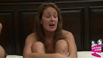 Girls having fun 1118