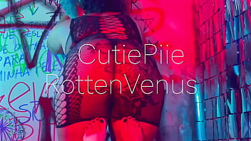 Brat lesbian foot worship