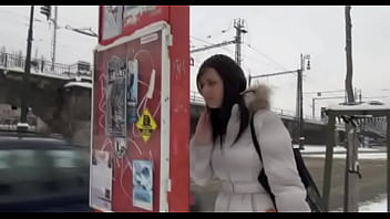 Oral sex with a hot playgirl