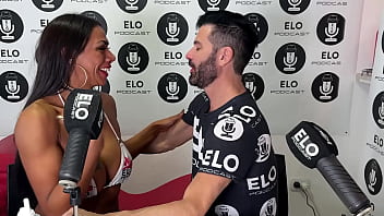 Vane milf fit calienta la previa del cuarto picante