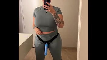 I swear if i had a dick i’d be out of control feel like i got my super hero cape on i’m goofy fuck it