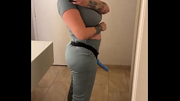 I swear if i had a dick i’d be out of control feel like i got my super hero cape on i’m goofy fuck it