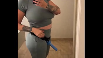 I swear if i had a dick i’d be out of control feel like i got my super hero cape on i’m goofy fuck it