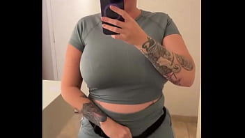 I swear if i had a dick i’d be out of control feel like i got my super hero cape on i’m goofy fuck it