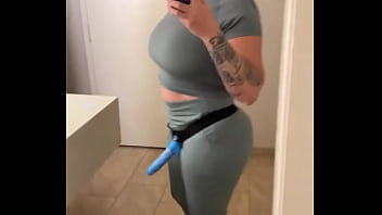 I swear if i had a dick i’d be out of control feel like i got my super hero cape on i’m goofy fuck it