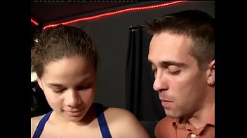 Pamela nationale avec ses gros seins qu'on aime tous