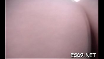 Python enters hole of an aphrodisiac beauty