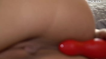 Blondie mila marx fingering her pussy and anus