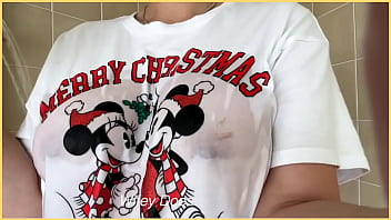 Have a great christmas and new amazing new year from wifey does