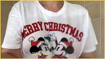 Have a great christmas and new amazing new year from wifey does