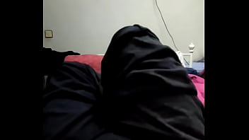 Greendeerowl plays with her feet while you can see her tummy