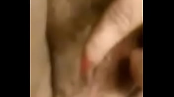 Chilena se masturba para mi