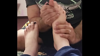 Feet massage my coworker part 1