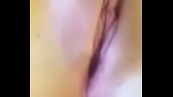 Hore play whit he's pink pussy