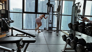 Fast gym pick up cunningly lured her into my home with transparent wall in the shower room hoho Fast gym pick up cunningly lured her into my home with transparent wall in the shower room hoho