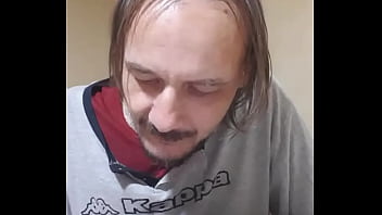 Love 02 03 devi uscire con me