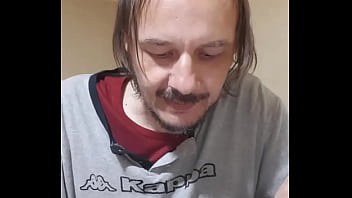 Love 02 03 devi uscire con me